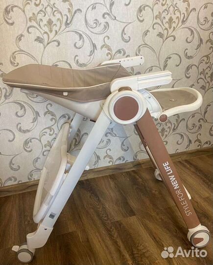 Кресло для кормления happy baby