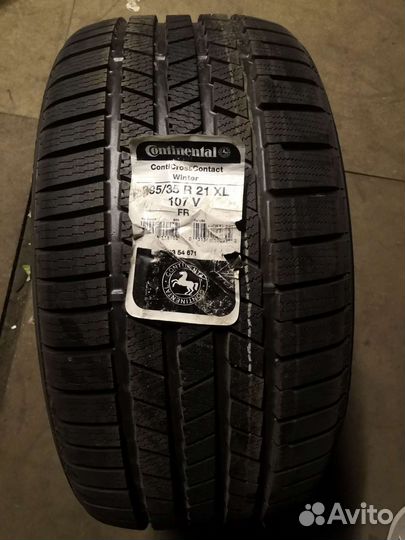 Continental ContiCrossContact Winter 295/35 R21 107V