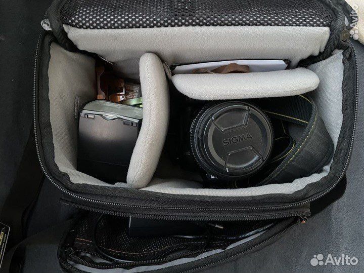 Цифровой, зеркальный фотоаппарат Nikon D90