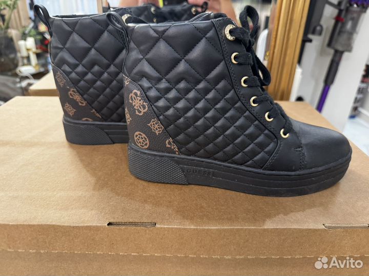 Ботинки guess женские