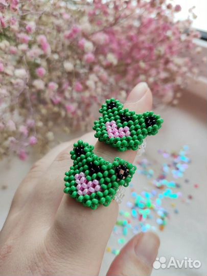 Кольцо из бисера