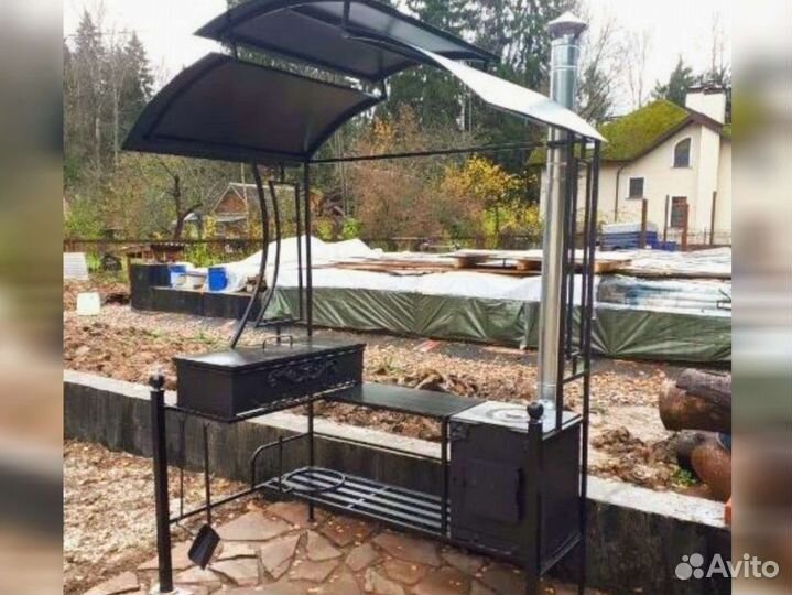 Мангал с крышей барбекю