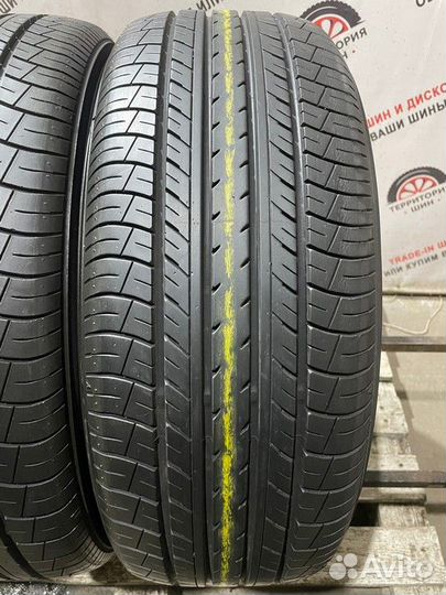 Yokohama dB Decibel E70 215/55 R17 94V