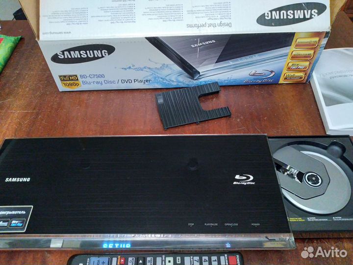 Проигрыватель дисков Blu-ray Samsung BD-C7500P