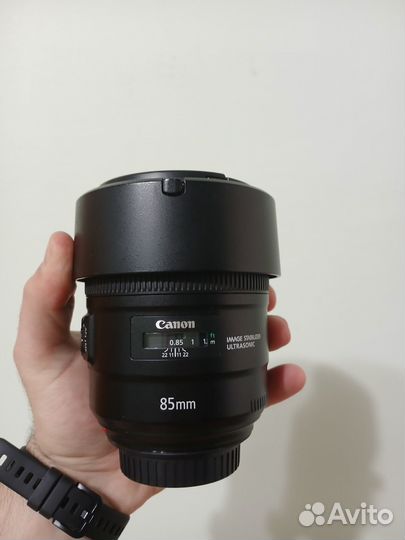 Объектив Canon EF 85mm f/1.4L IS USM