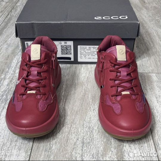 31 р Новые кроссовки Ecco solice K