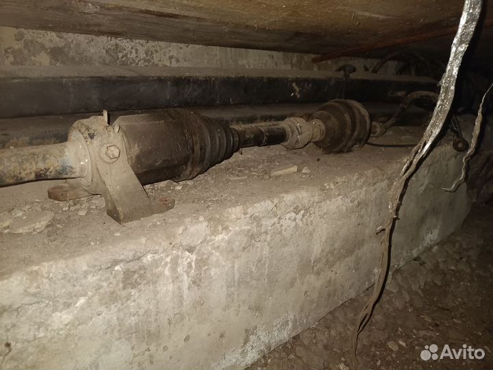 Привод правый Toyota Camry 30 2001-2006 2.0 2.4