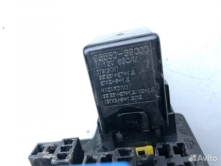 Блок предохранителей Hyundai Sonata 5