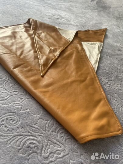 Кожаная косынка,тёплый платок на голову,на шею