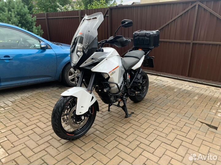 KTM 1290 Super Adventure, 2015