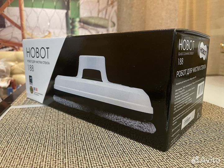 Робот мойщик окон hobot