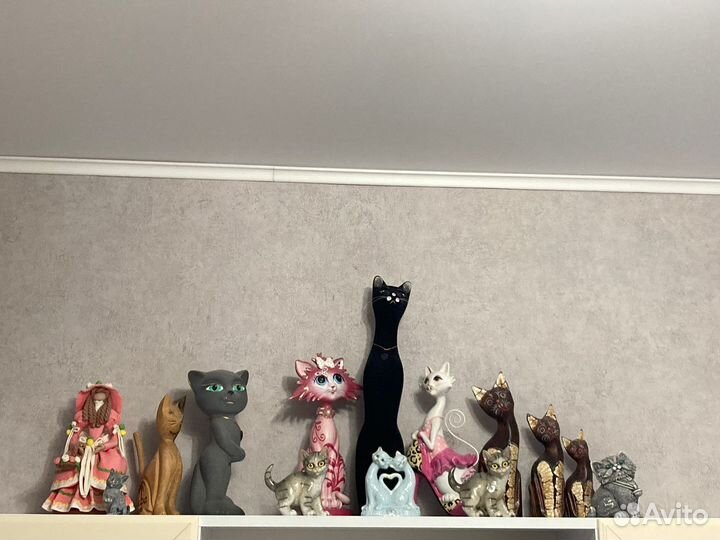 Статуэтки кошечки