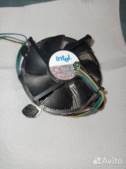 Кулер процеccорный на 775