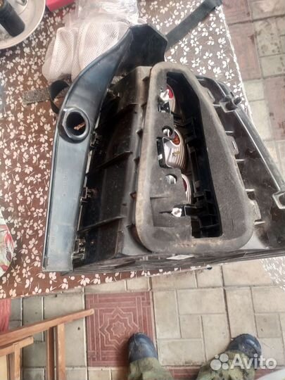 Фара левая задняя