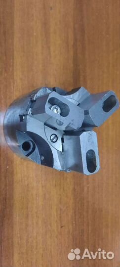 Патрон 3х кул.,Резьбовой инстр.с гребенками