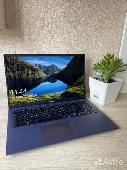 Ноутбук asus Vivobook
