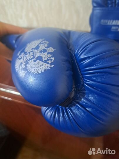 Боксерские перчатки 12 oz clinch