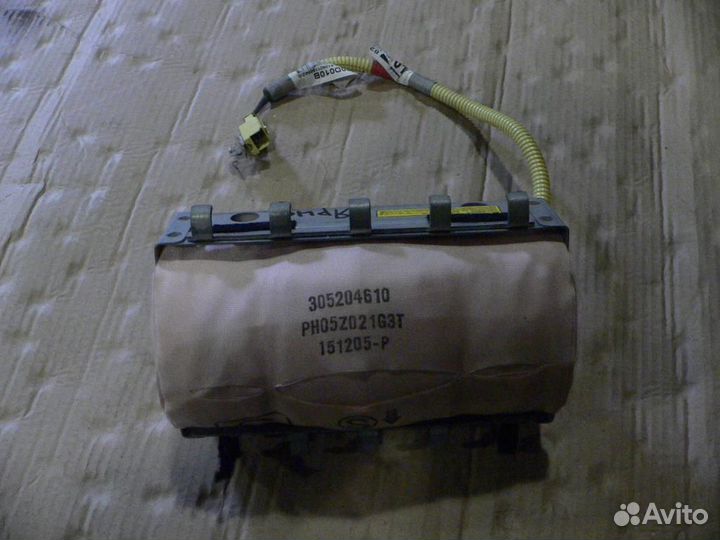 Подушка безопасности пассажирская (в торпедо) TO