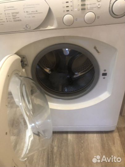 Стиральная машина автомат с баком ariston