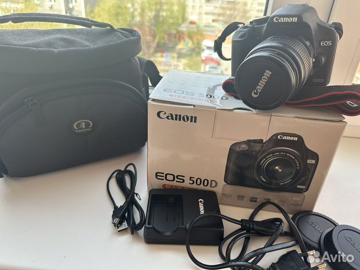 Зеркальный фотоаппарат Canon EOS 500D Kit