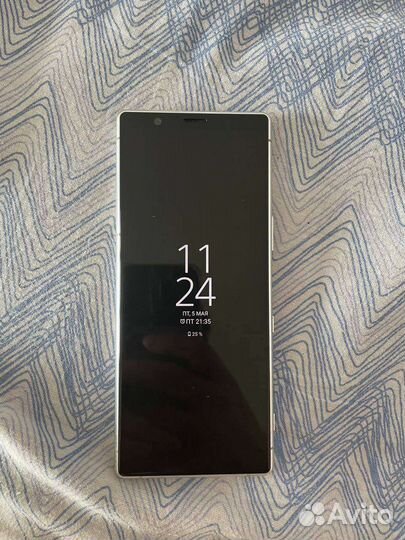 Телефон Sony xperia 5