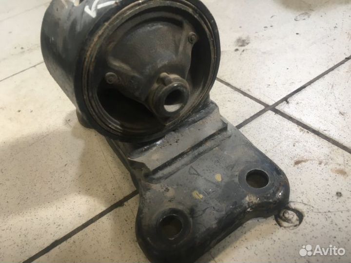 Подушка двигателя правая Mitsubishi Lancer 9