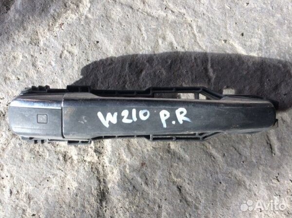 Ручка двери внешняя передняя правая Mercedes-Benz