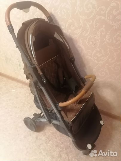 Прогулочная коляска Yoya Plus Pro цвет коричневая