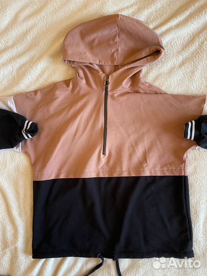 Спортивный костюм женский