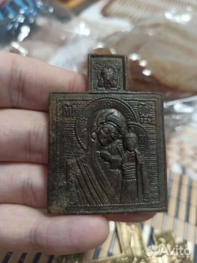 Старинные иконы