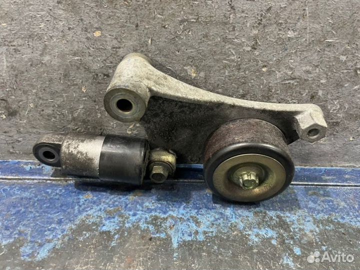 Натяжитель Toyota Avensis T25 1AZ-FSE 2.0