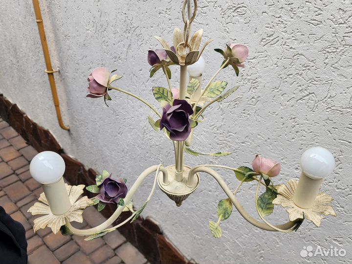 Люстра в стиле прованс