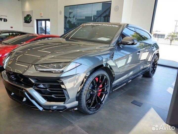 Кованые диски R23 в стиле Lamborghini Urus