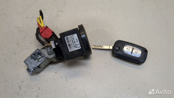 Замок зажигания Mercedes Citan, 2015