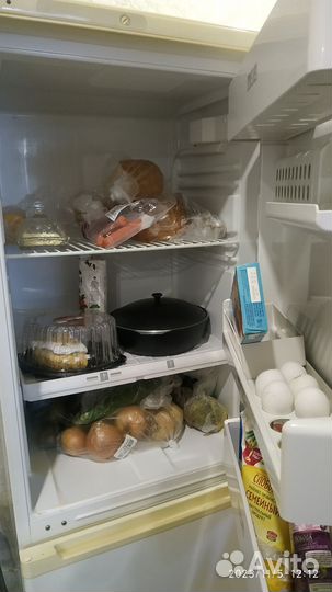 Холодильник Stinol бу