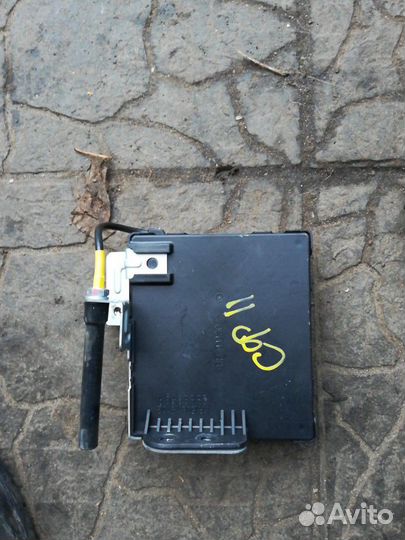 Хендай санта Фе 2 блок противоугонной системы