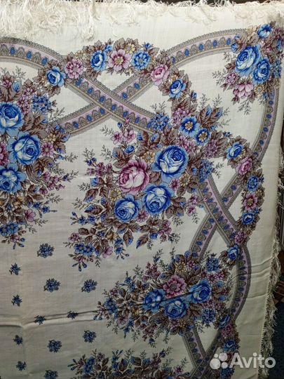 Павловопосадский платок 146х146 см