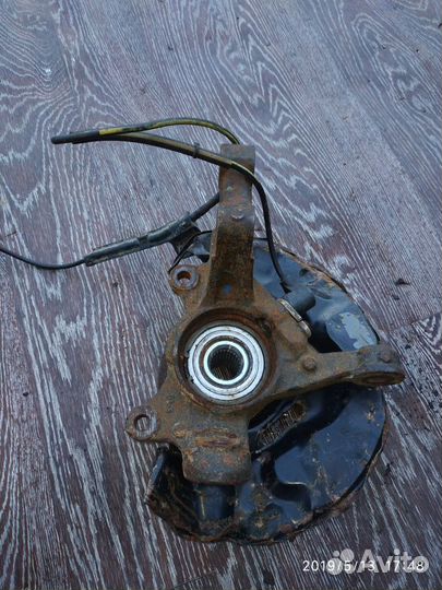 Цапфа для Toyota Corolla E12 2001-2007