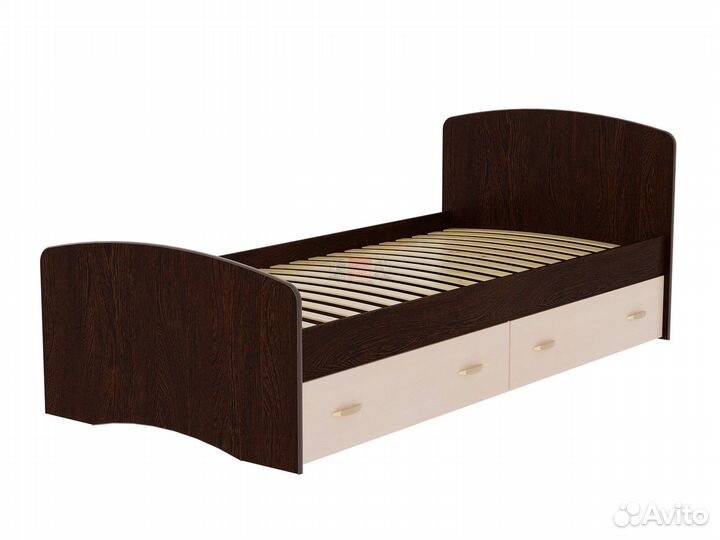 Кровать с ящиками. В наличии
