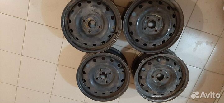 Диски штампованные были на лачетти r15