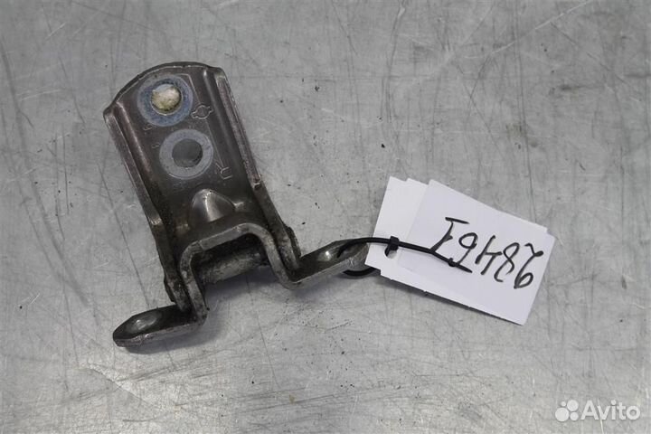 Петля двери задней левой нижняя Nissan Qashqai J10