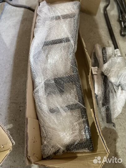 Лестница откидная с креплением к багажнику