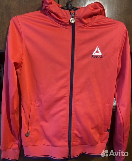 Спортивный костюм на девочку 146 152