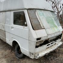 Volkswagen LT 2.4 MT, 1994, битый, 500 000 км, с пробегом, цена 40 000 руб.