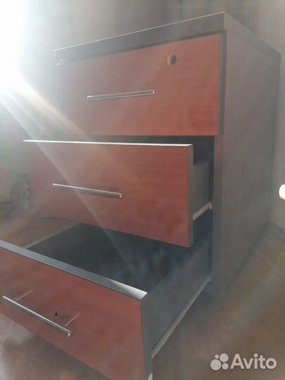 Тумба выкатная