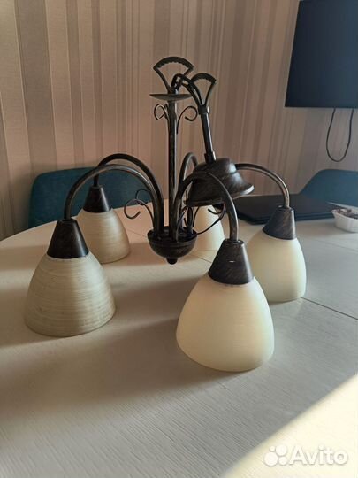 Люстра, бра