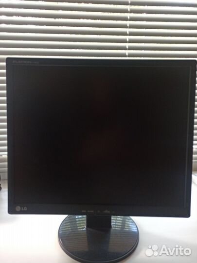 Мониторы ЖК бу 17,19,22 дюйма