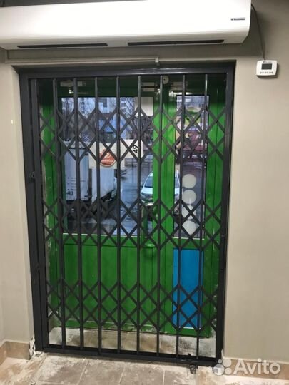 Решётки металлические раздвижные