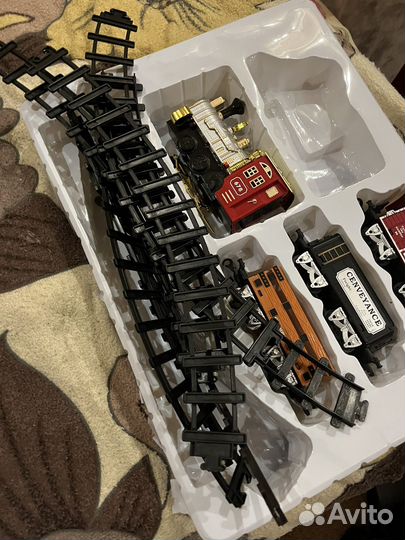 Железная дорога паровоз, дым,подсветка,звук