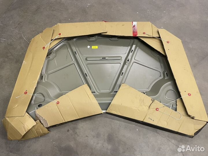 Volkswagen Jetta 6 капот